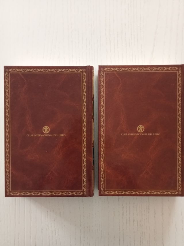 De La Tierra A La Luna/Viaje alrededor de la Luna