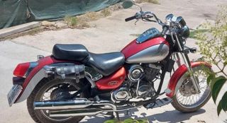 Moto Daelim Daystar