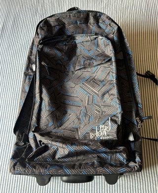 Maleta troller con base rígida