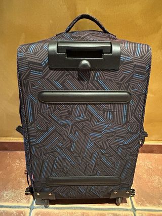 Maleta troller con base rígida