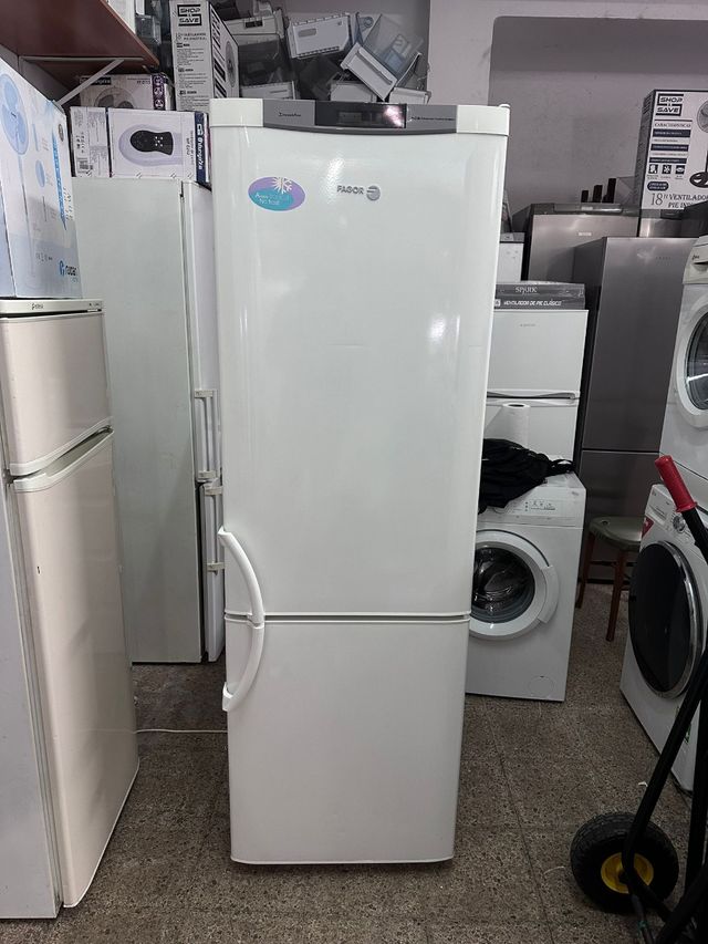 Nevera combi Fagor con garantía transporte 