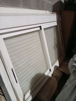 Ventanas con persiana