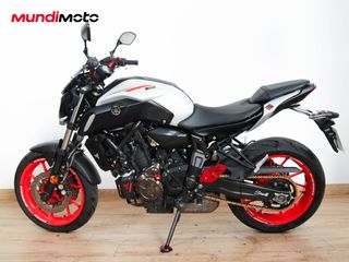 YAMAHA MT 07 
