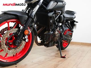 YAMAHA MT 07 