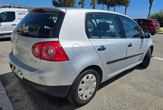 GOLF  V 1.6 FSI - SOLO 165.000KM 