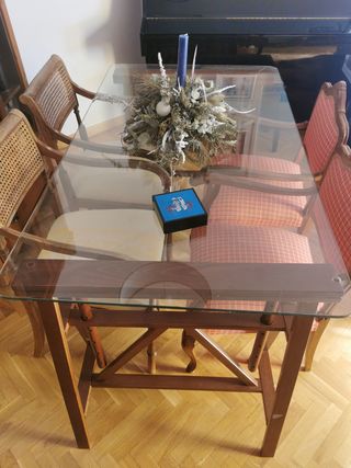 Mesa cristal y madera