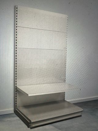 Expositores metálicos para tienda