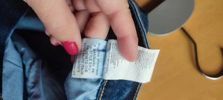Pantalón vaquero mujer italiano. 