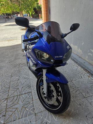 Yamaha YZF R6 Azul