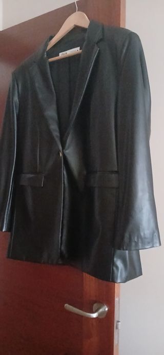 Americana Zara efecto napa negra
