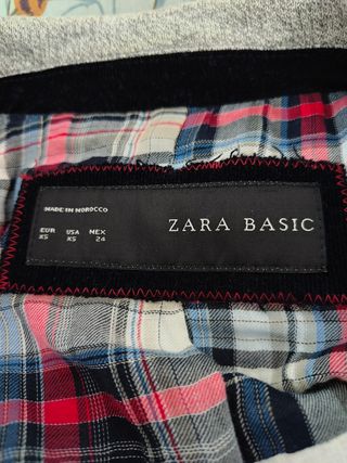Americana Zara Basic Gris y Negra