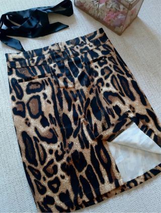 Falda animal print