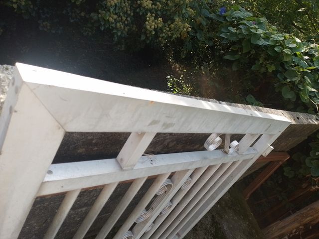 Puerta de aluminio 1
118 x 143