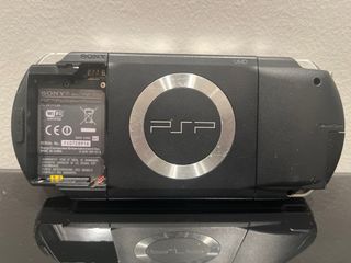 Sony PSP-1004 Negra + Cargador