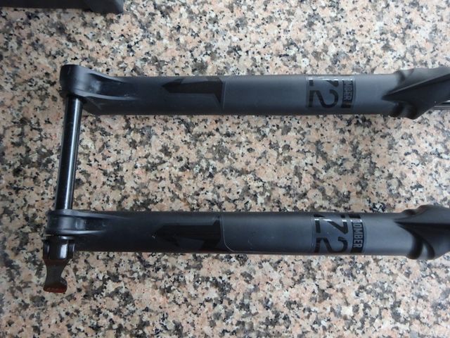 Horquilla Marzocchi Bomber Z2 Boost