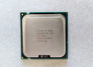 Intel Pentium Dual Core E5300 2.6 GHz