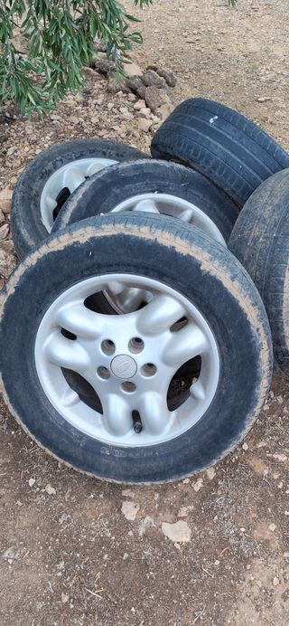 Llantas Land Rover Freelander 16"