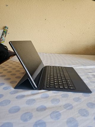 Tablet Chuwi Hipad LTE con Teclado