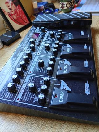 Boss ME-70 Pedalera Multiefectos Guitarra