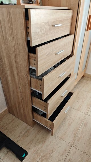 Cómoda de madera 5 cajones