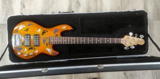 Bajo G&L L-2500 5 cuerdas USA