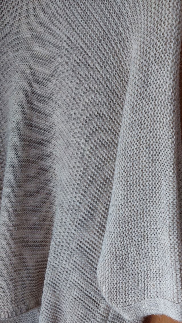 Cárdigan beige talla L