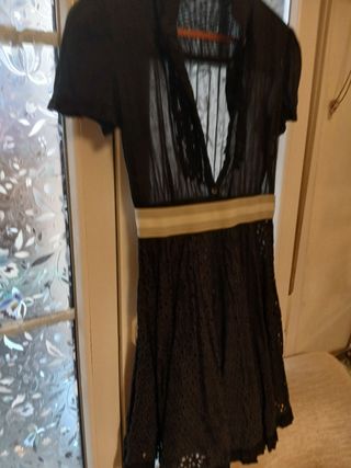 Vestido Alexander McQueen negro