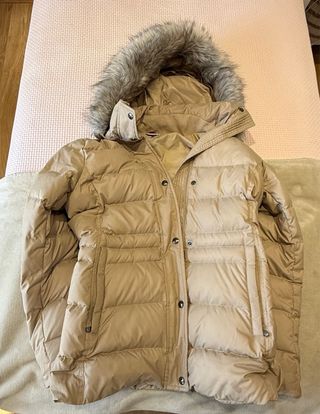 Chaqueta de plumas Tommy Hilfiger beige