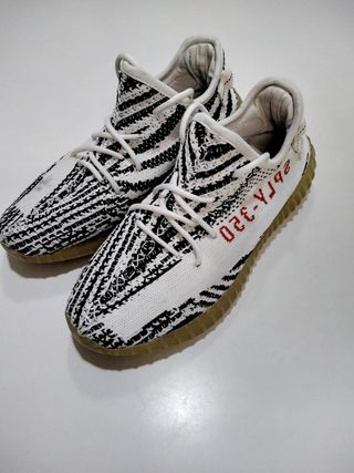 Adidas Yeezy Boost 350 V2 Zebra