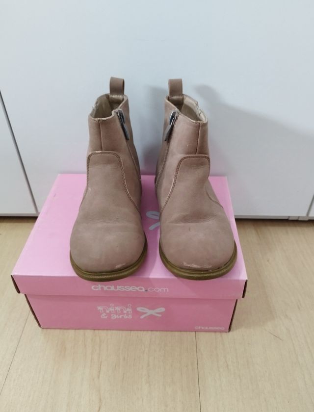 Botas niña Chaussea talla 27