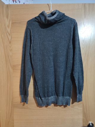 Jersey gris cuello alto