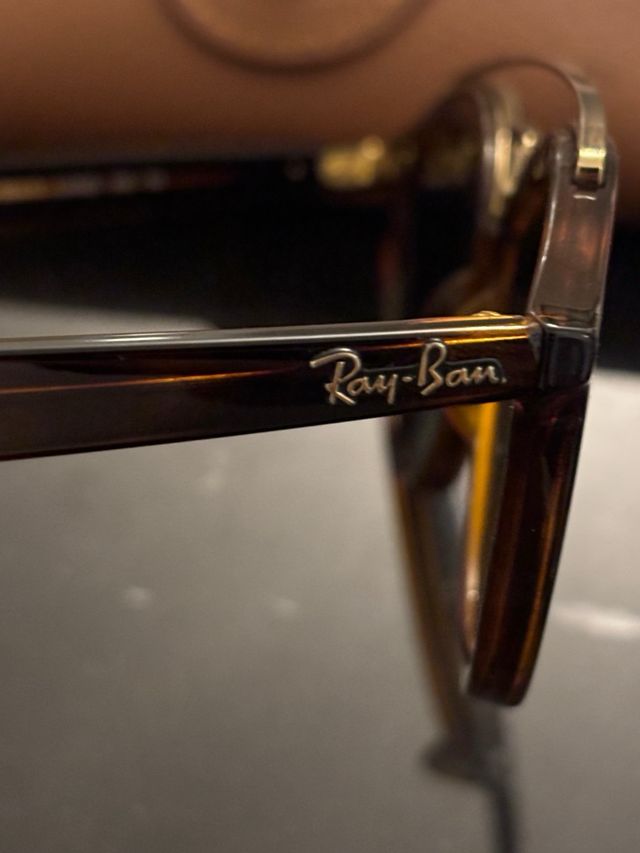 Occhiali da sole Ray-Ban Tortora e Neri