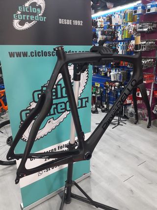 Kit Cuadro Horquilla Pinarello Razha Negro T59,5