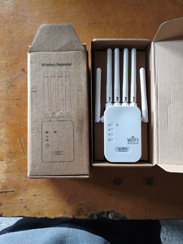 2 Repetidores WiFi 4 Antenas Blanco