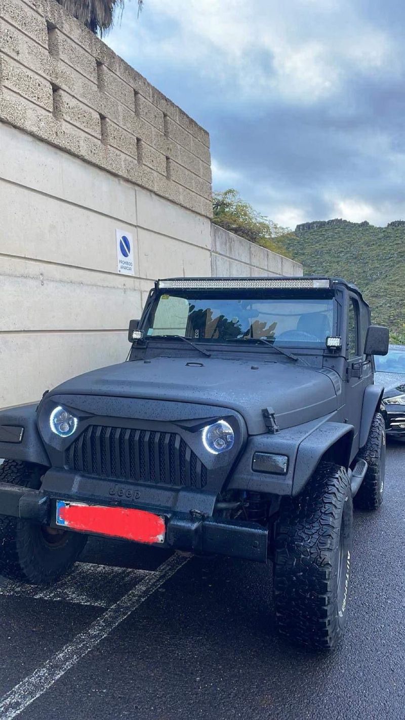 Jeep Wrangler 2001 - foto 1