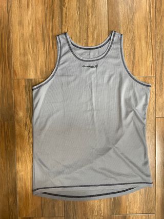 Camiseta deportiva Runaway gris