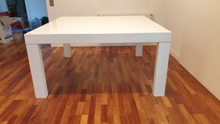 Mesa Cuadrada Alto Brillo 150×150 · Diseño Moderno