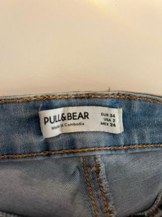 Pantalón vaquero Pull&Bear Talla EUR 34