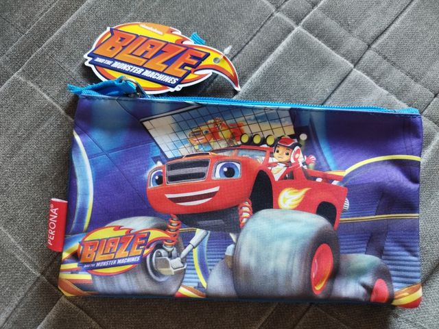 Estuche Blaze y los Monster Machines