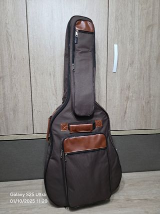 Guitarra española+soporte madera + funda