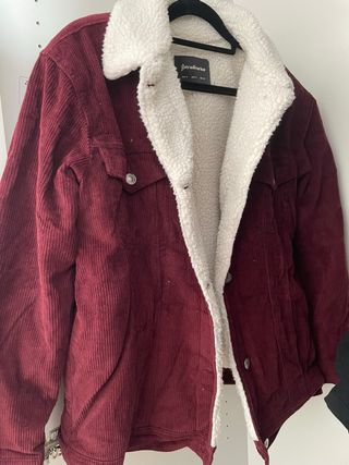 Chaqueta Stradivarius Borrego Roja Talla M