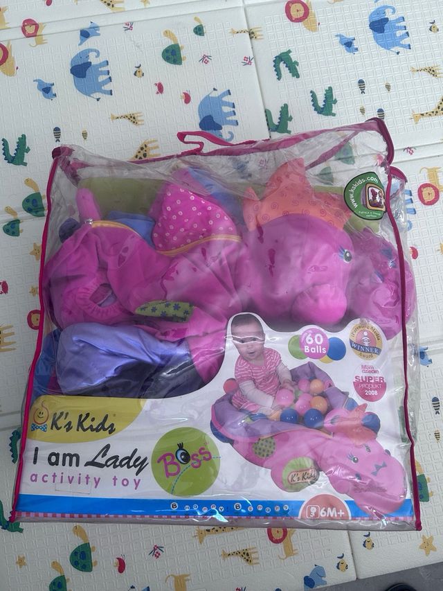 Parque de bolas infantil de peluche