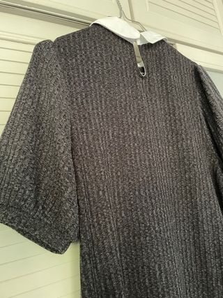 Vestido punto gris cuello blanco Talla M