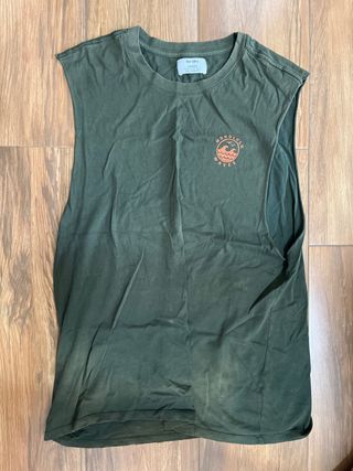 Camiseta sin mangas Bershka verde Talla L