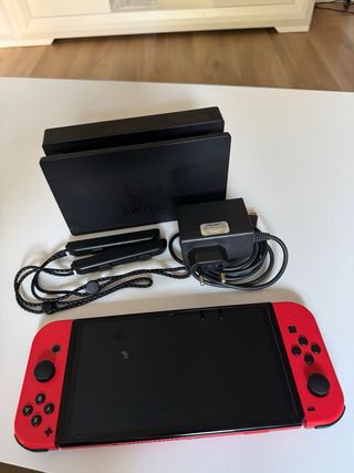 Nintendo Switch Rojo + Accesorios