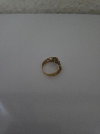 Anillo Oro 18k con piedras