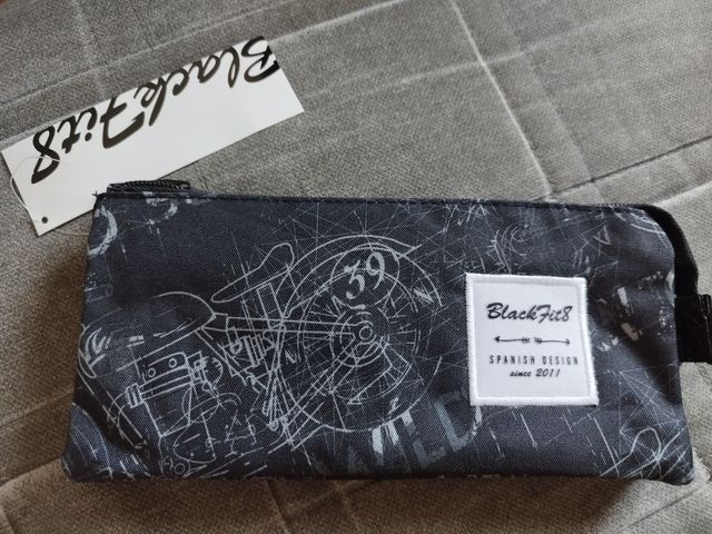 Estuche escolar Black Fit8 diseño español