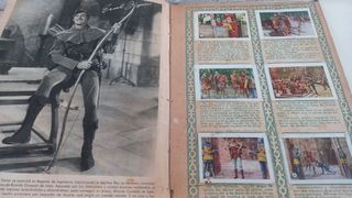 2 Álbumes Cromos Robin de los Bosques y Cenicienta