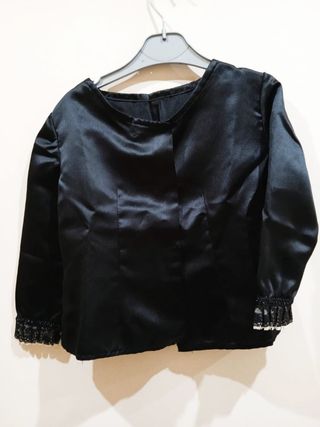 Traje de Baturra negro y rojo talla 3-4 años