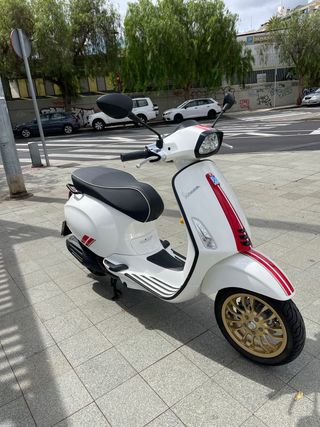 Vespa Sprint 125cc Racing Sixties